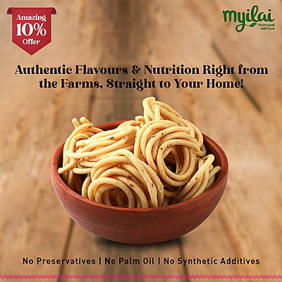 Bowl of THENKUZHAL MURUKKU: Authentic flavors, no preservatives, no palm oil, no additives.